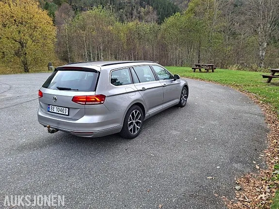 Volkswagen Passat 2017 photo 5