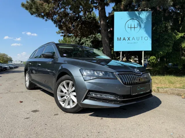 Skoda Superb Combi 2020 photo 2