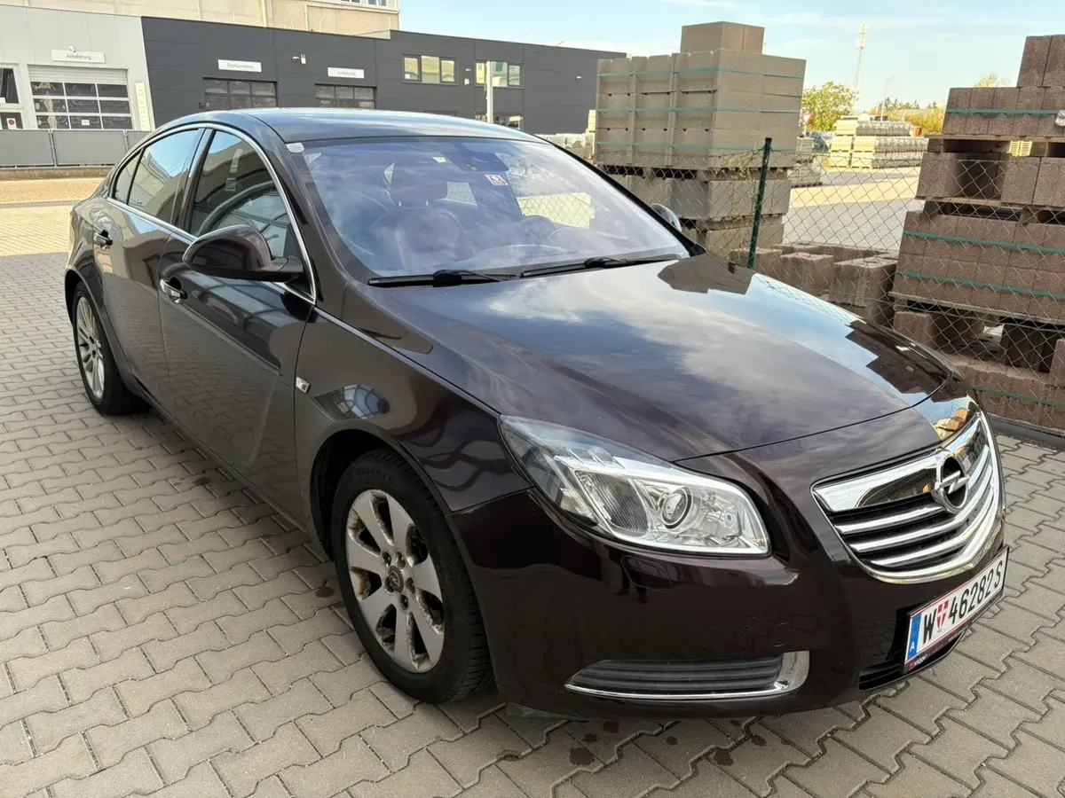 Opel Insignia 2011 photo 3