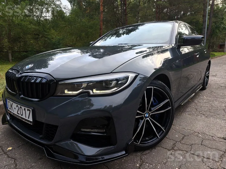 BMW 320I 2019 photo 2