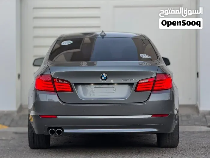 BMW 5 Series 2012 photo 4