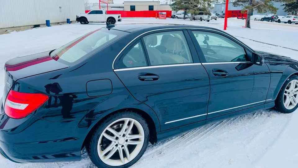 Mercedes-Benz C-Class 2014 photo 2