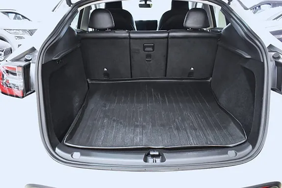 Tesla Model Y 2023 photo 5