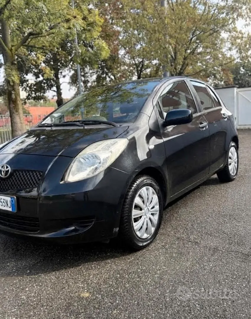 Toyota Yaris 2008 photo 3