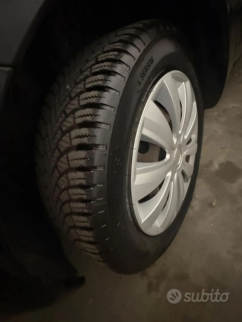 Toyota Yaris 2008 photo 4
