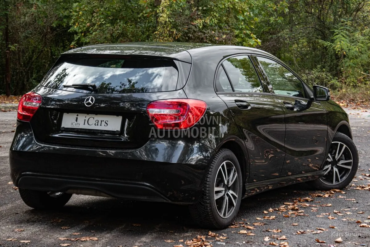Mercedes-Benz A 180 2014 photo 4