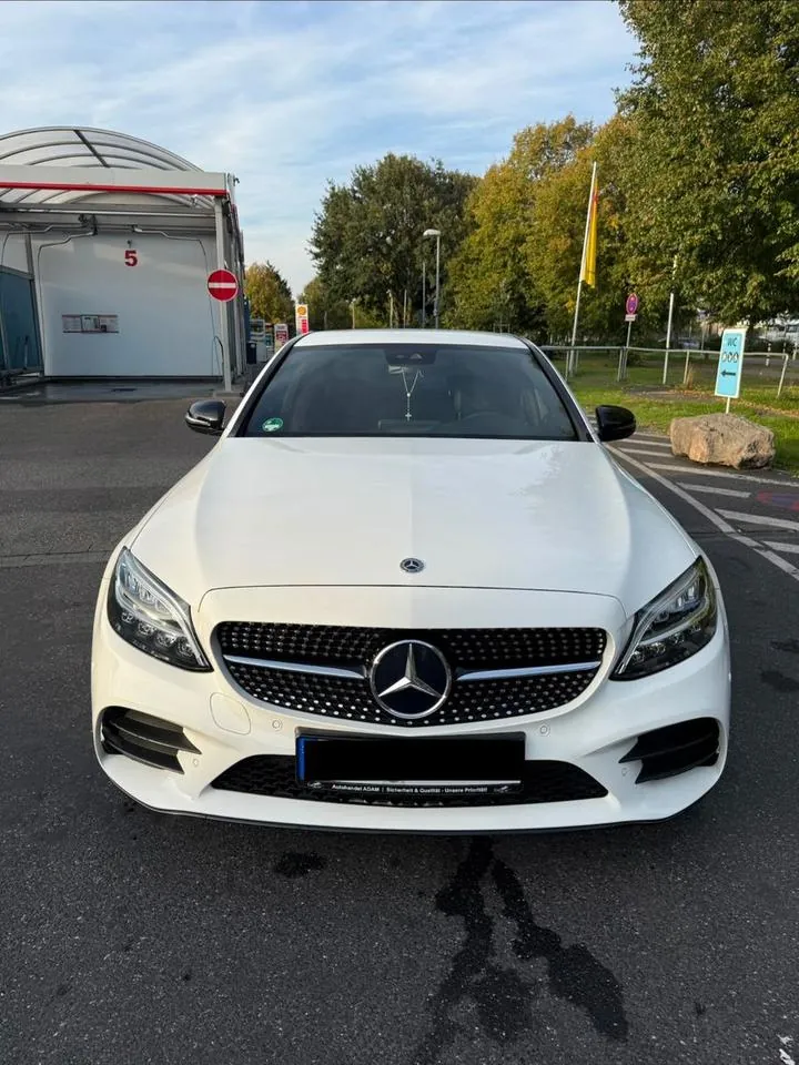 Mercedes-Benz C 180
