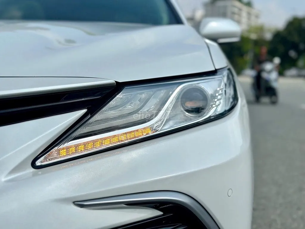 Toyota Camry 2022 photo 5
