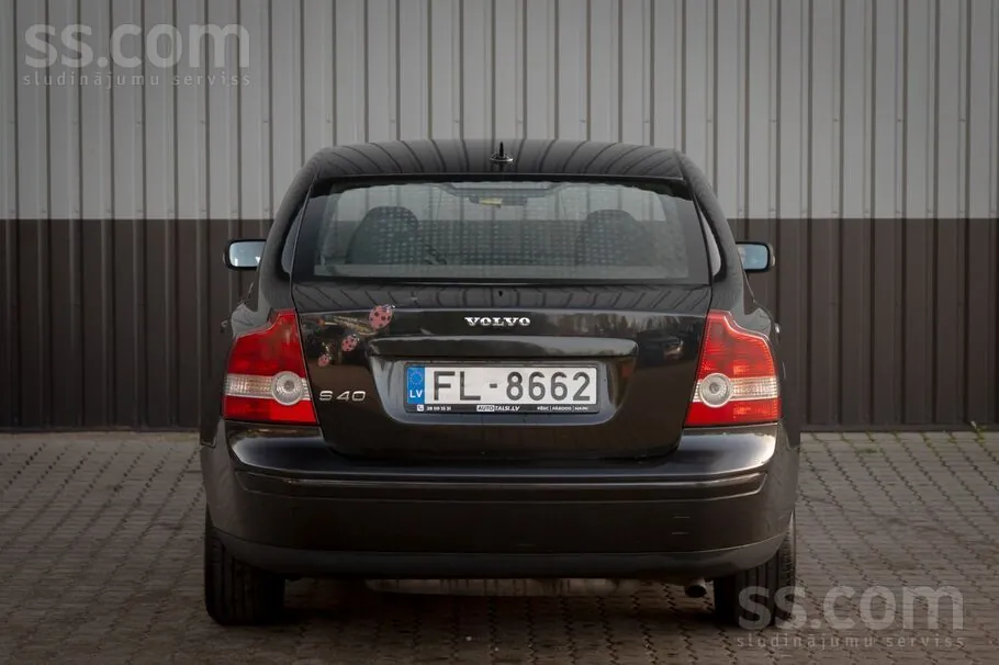 Volvo S40 2005 photo 5