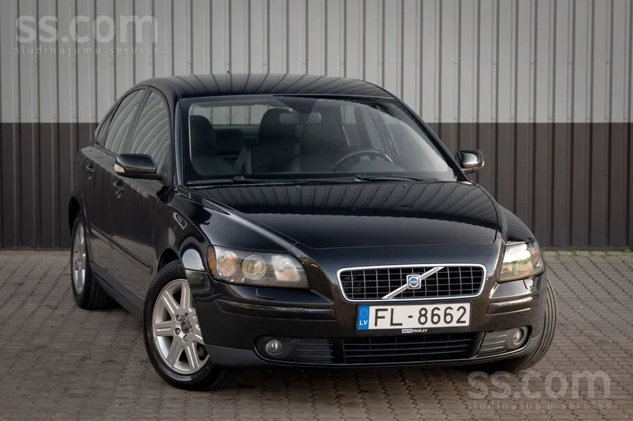 Volvo S40