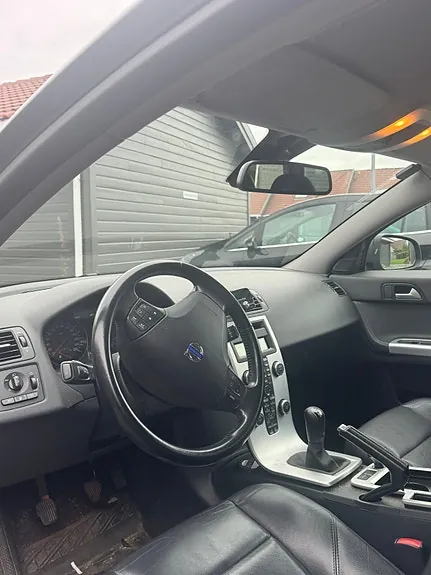 Volvo V50 2010 photo 4