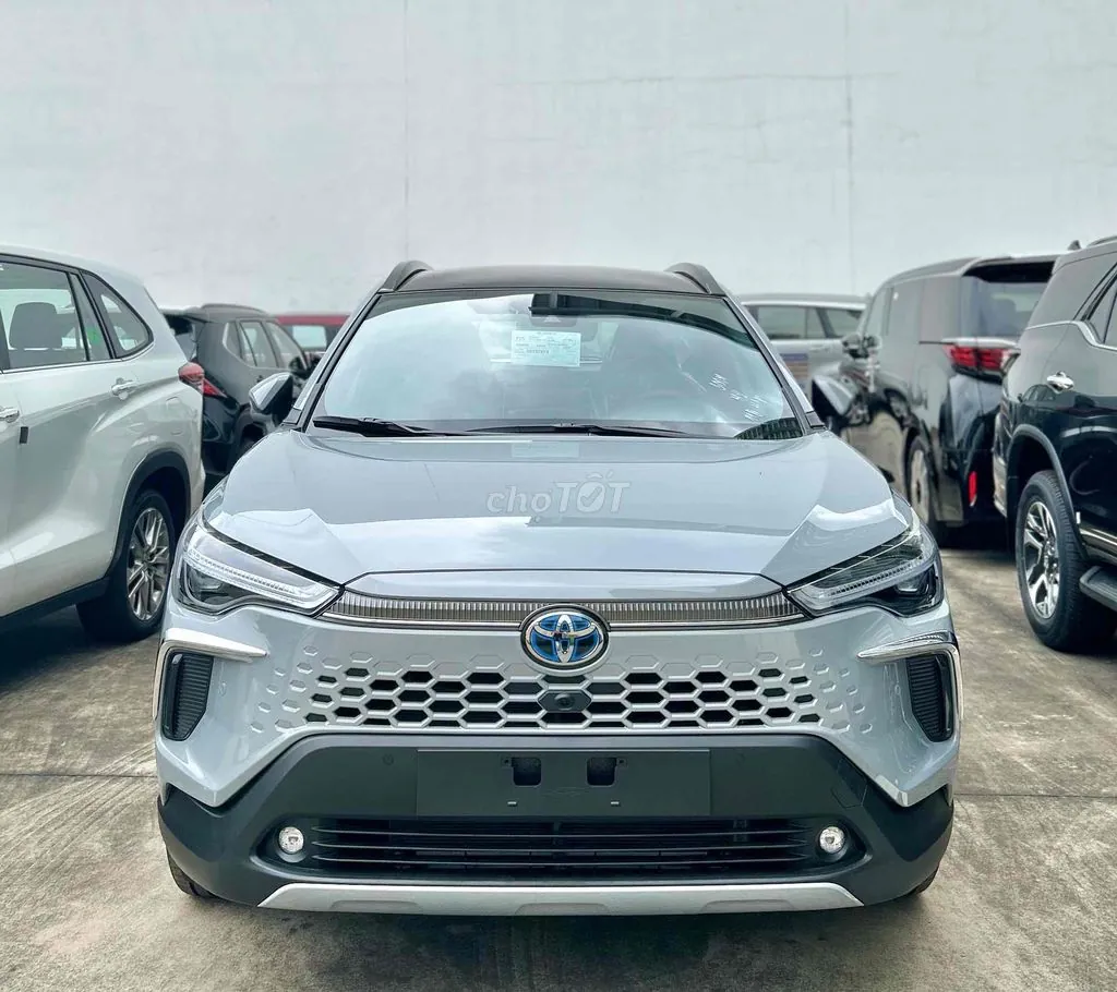 Toyota Corolla Cross 2026 photo 2