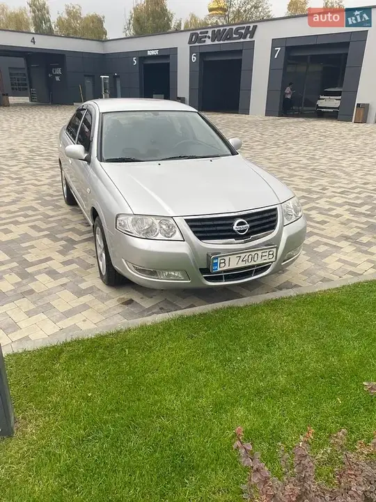 Nissan Almera