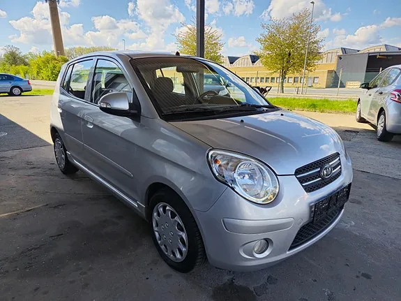 Kia Picanto 2008 photo 2