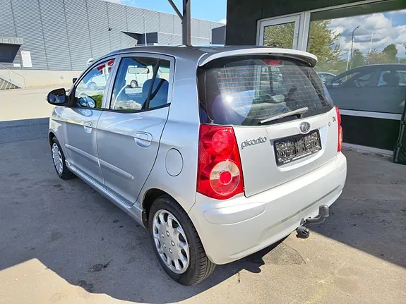 Kia Picanto 2008 photo 3
