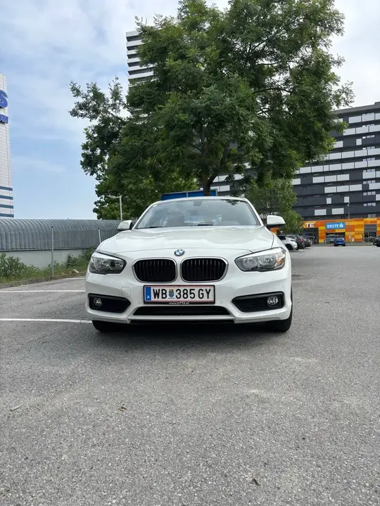BMW 1 Series 2018 photo 3