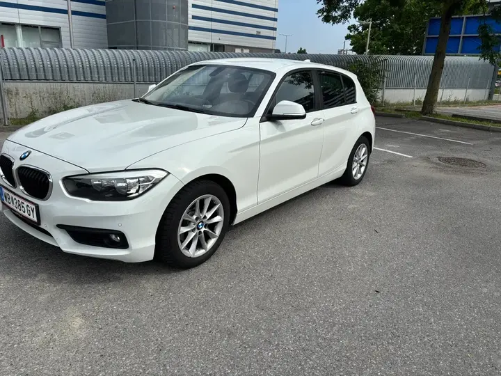 BMW 1 Series 2018 photo 2