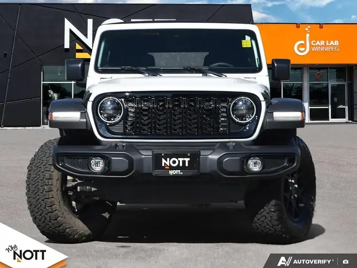 Jeep Wrangler 2024 photo 2