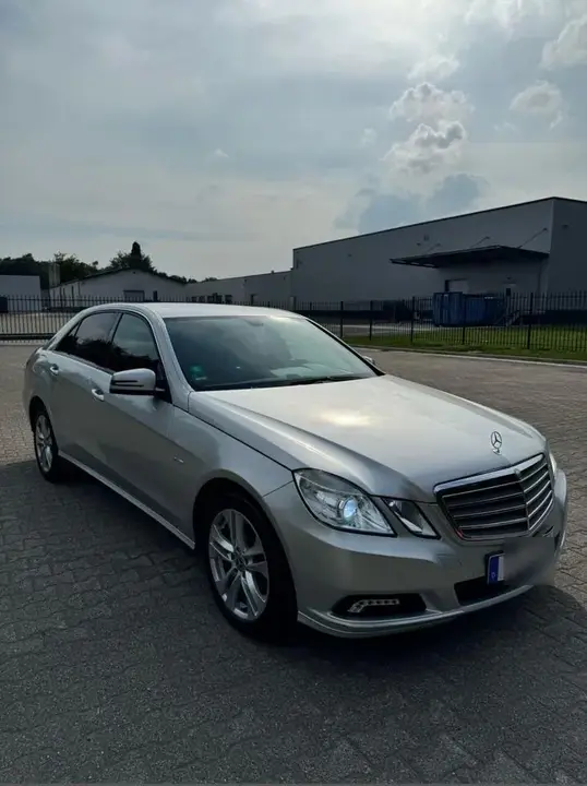 Mercedes-Benz E220 Cdi