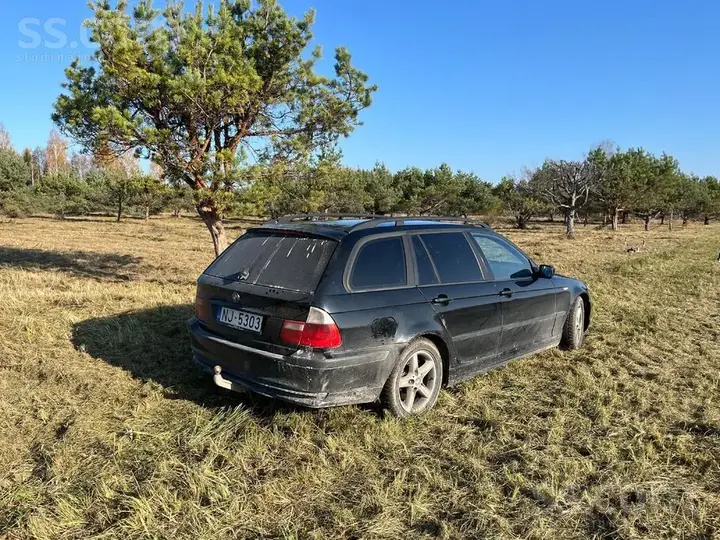 BMW 320 2002 photo 2