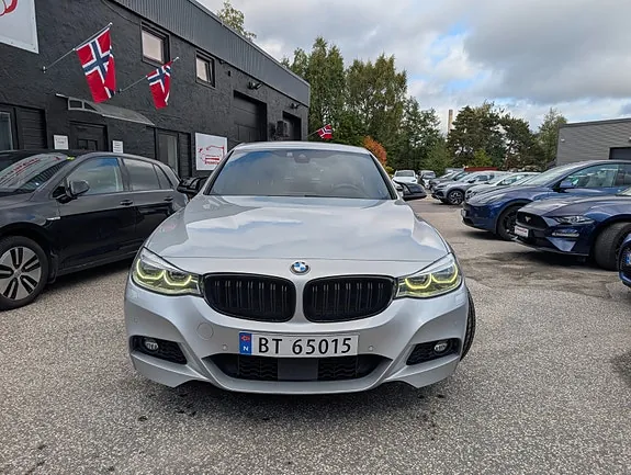 BMW 320D 2017 photo 2