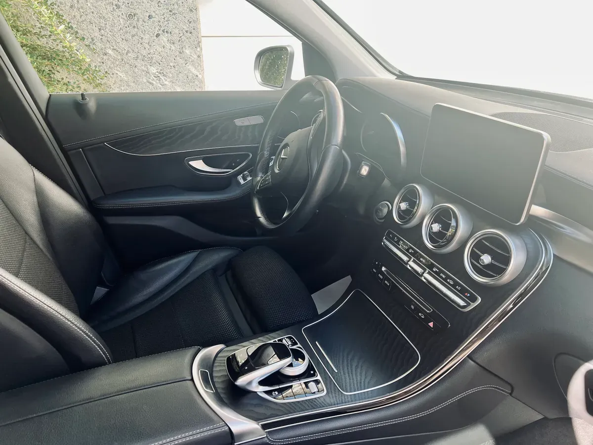 Mercedes-Benz Glc 2017 photo 3