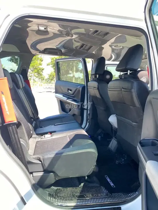 Toyota Veloz Cross 2025 photo 5