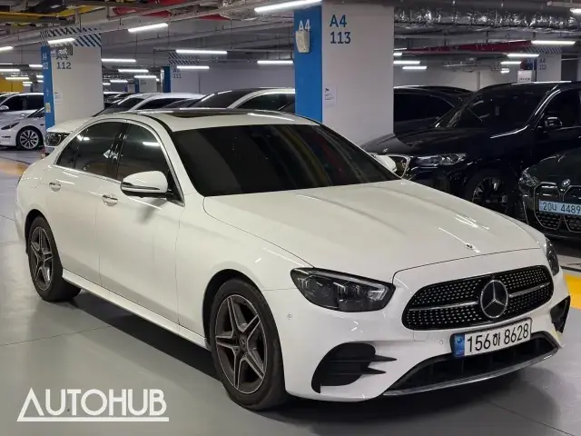 Mercedes-Benz E-Class 2023 photo 3