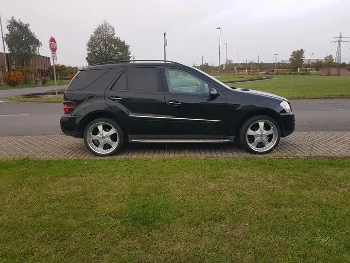 Mercedes-Benz Ml320