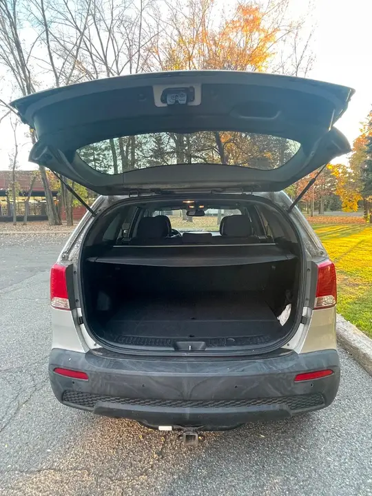 Kia Sorento 2011 photo 5