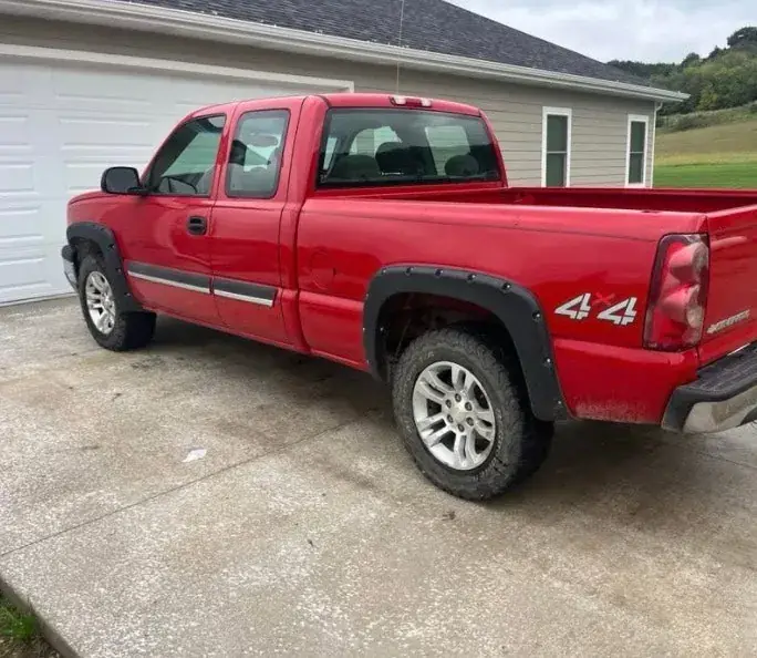 Chevrolet Silverado 1500 2004 photo 2