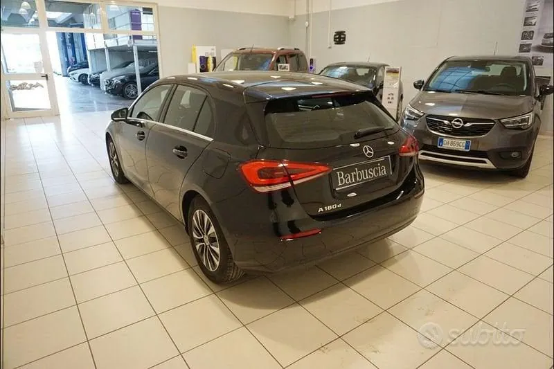 Mercedes-Benz A-Class 2021 photo 4