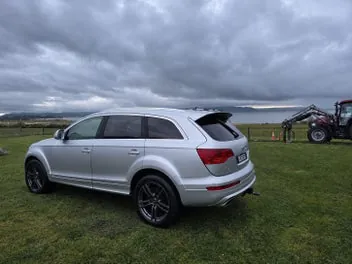 Audi Q7 2009 photo 4