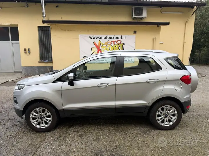 Ford Ecosport 2015 photo 2