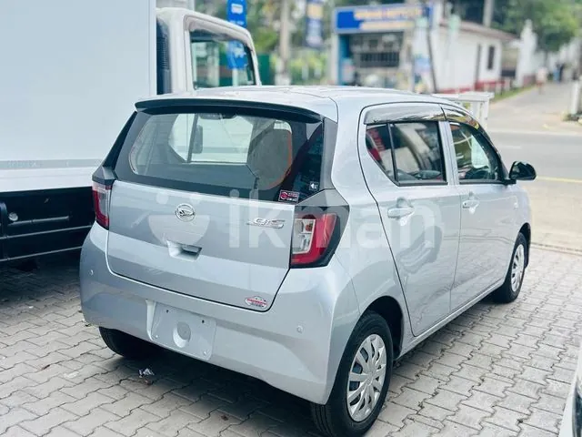 Daihatsu Mira 2023 photo 4