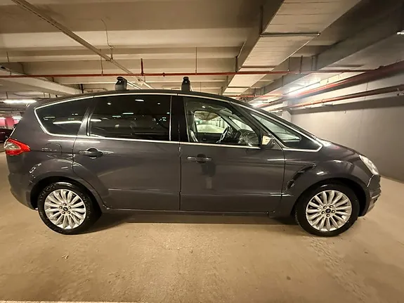 Ford S-Max 2014 photo 4