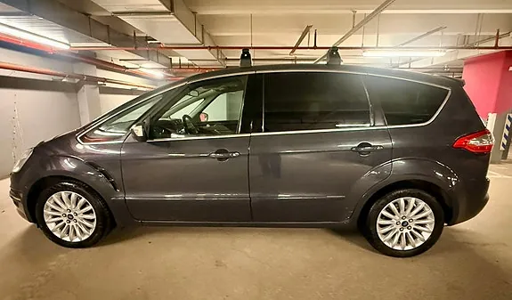 Ford S-Max 2014 photo 2