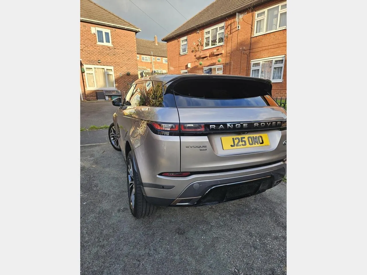 Land Rover Range Rover Evoque 2021 photo 3