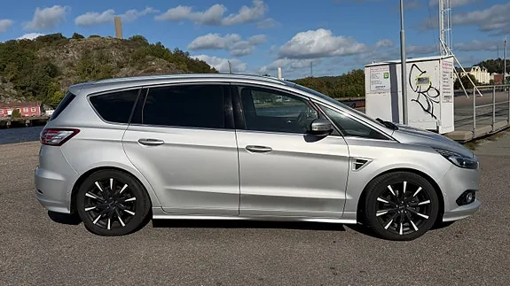 Ford S-Max 2016 photo 3