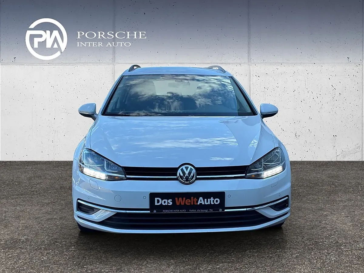 Volkswagen Golf 2020 photo 2