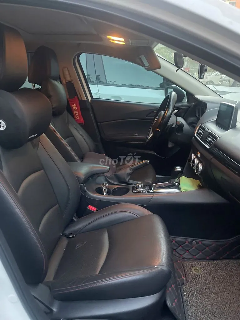 Mazda 3 2016 photo 4