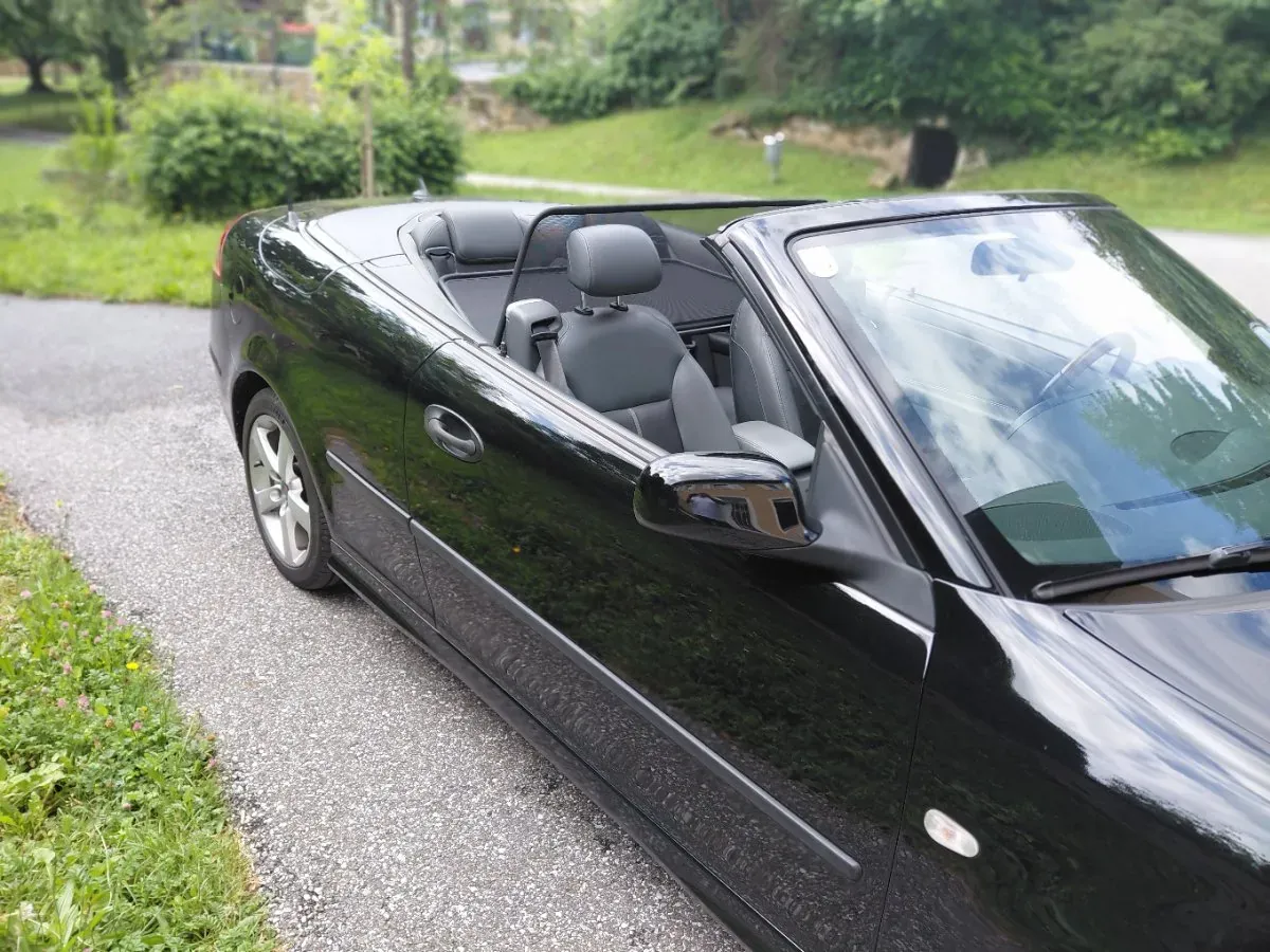 Saab 9-3 2005 photo 3