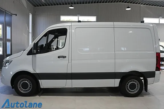 Mercedes-Benz Sprinter 317 2024 photo 3