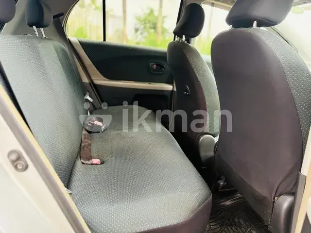 Toyota Vitz 2007 photo 4