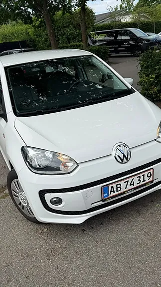 Volkswagen Up 2013 photo 3