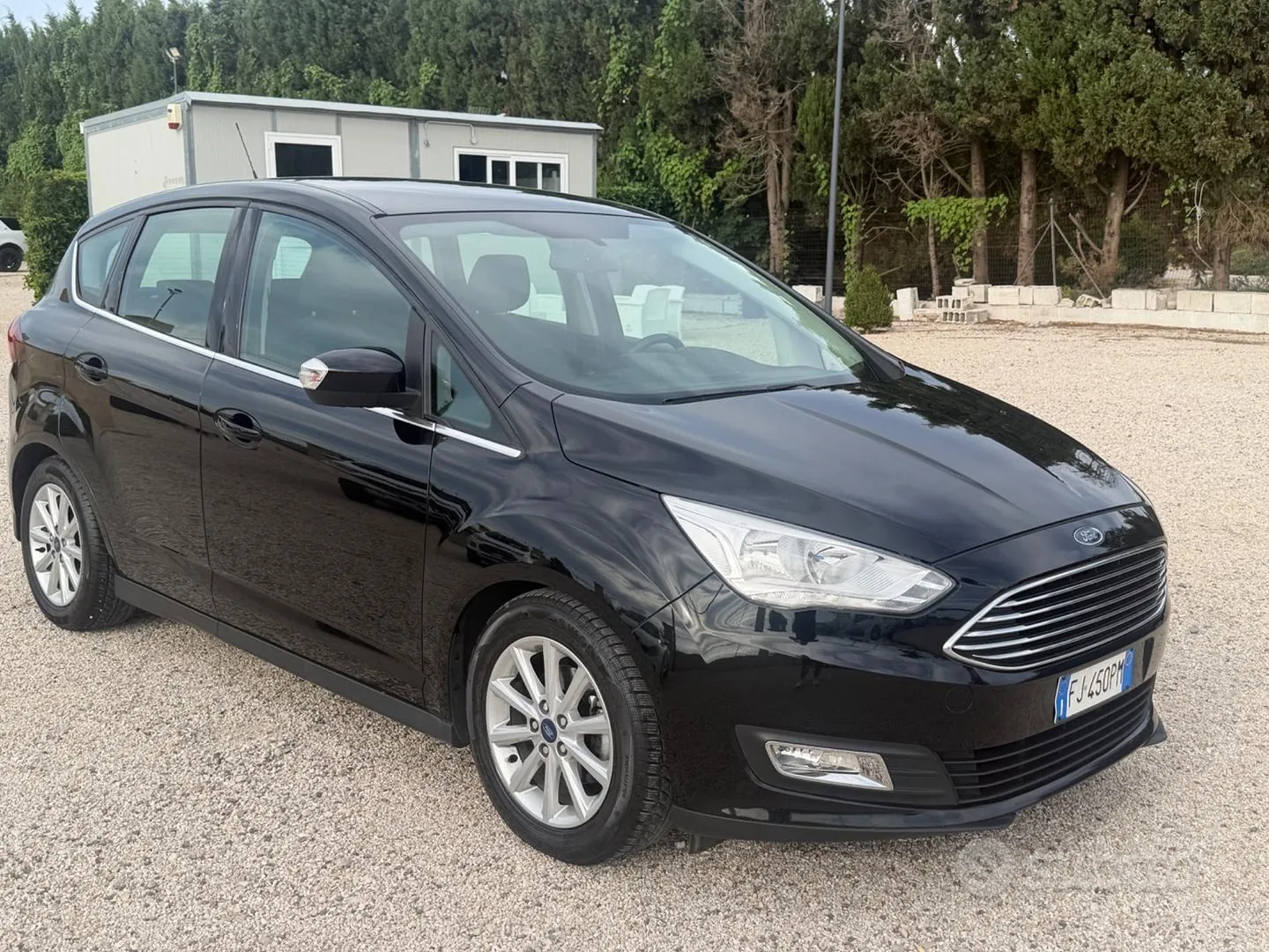 Ford C-Max 2017 photo 3