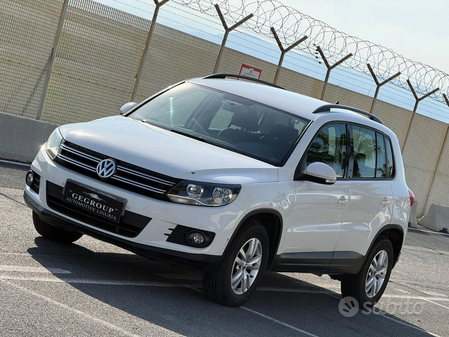 Volkswagen Tiguan 2012 photo 3
