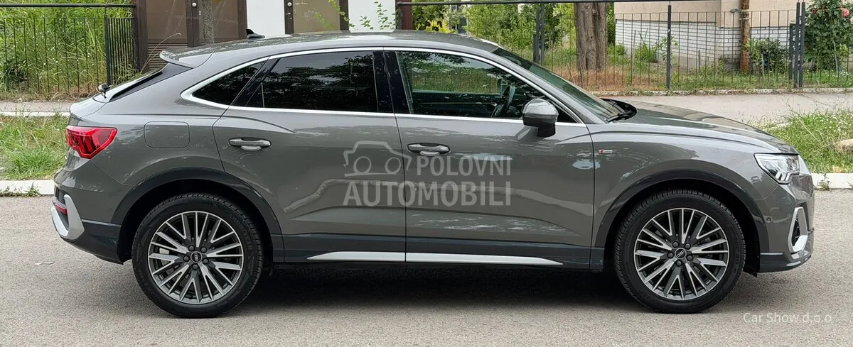 Audi Q3 2021 photo 5