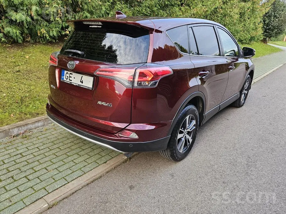 Toyota Rav 4 2016 photo 4