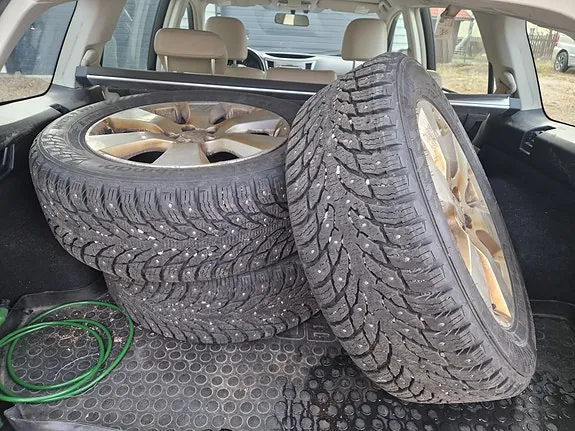 Subaru Outback 2011 photo 5